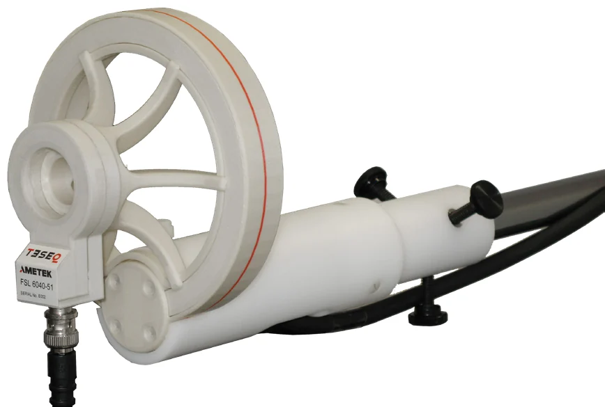 Teseq LAS 6120 radiating loop antenna with FSL 6040-51 field sensor loop